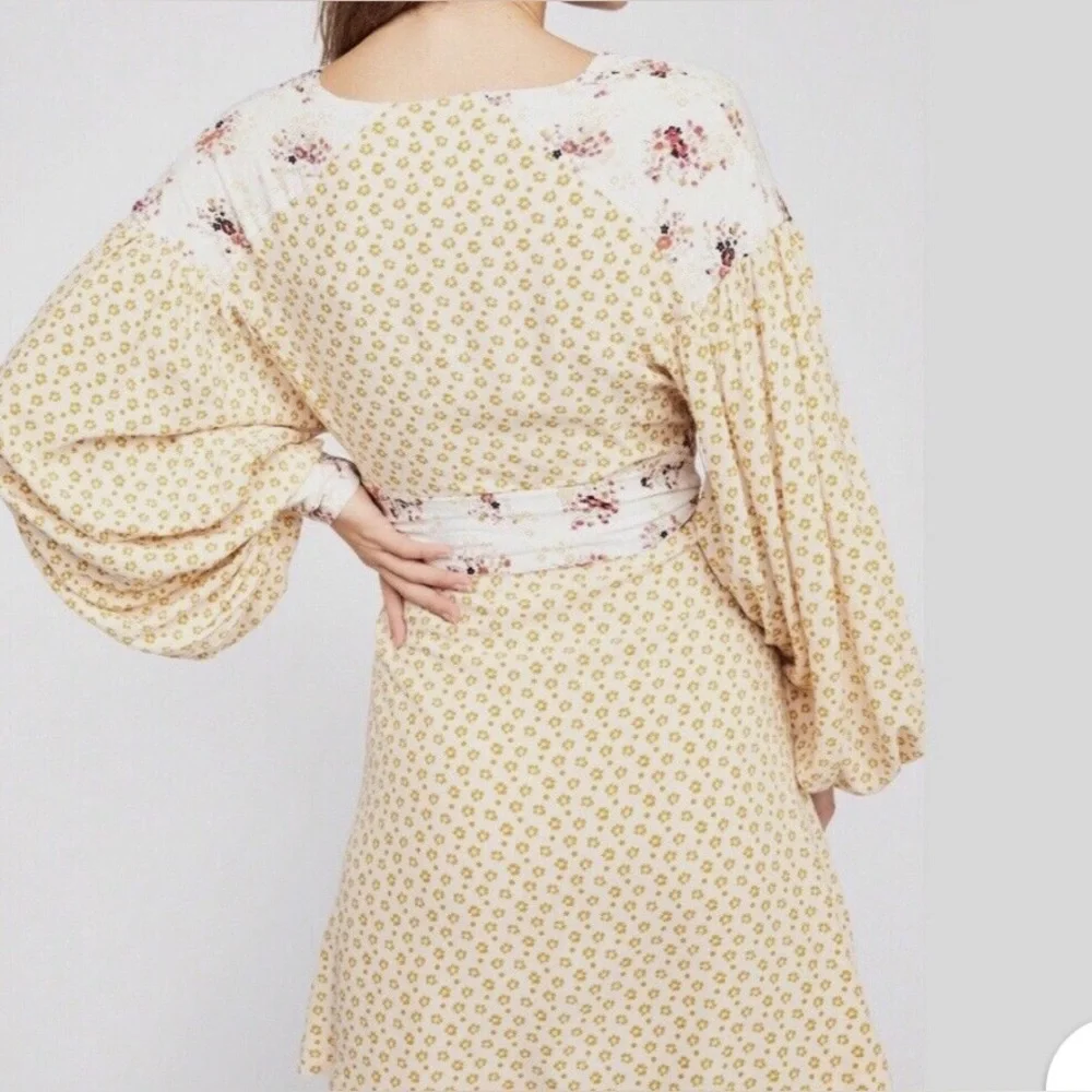 Free People Wonderland Printed Mini Dress Ivory Floral balloon sleeves boho XS